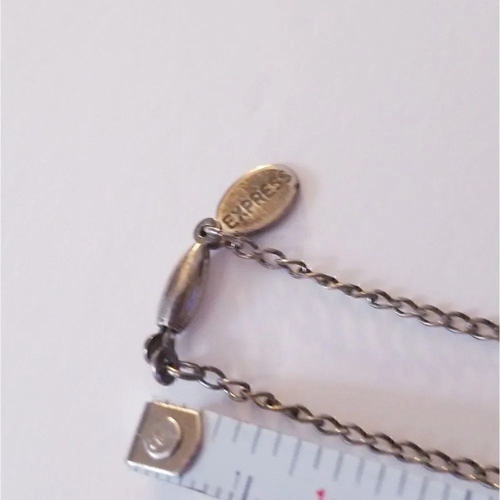 5/$20 Retro Silver funky Express Necklace - Picture 4 of 4
